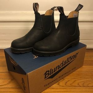Brand New Blundstone 550 Black (Women’s 7)